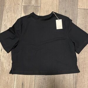 Black Cropped Crewneck Tee